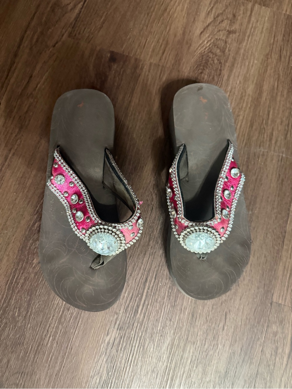Montana West Pink Jeweled Thong Sandals with Brown Footbed